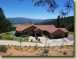 Ukiah Real Estate Sold by Cindy Lindgren -The Landlady, Janix Drive